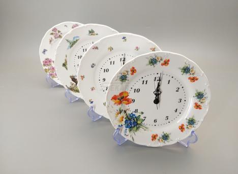 Porcelánové hodiny talíř 25cm dekorované - Kliknutím zobrazíte detail obrázku.